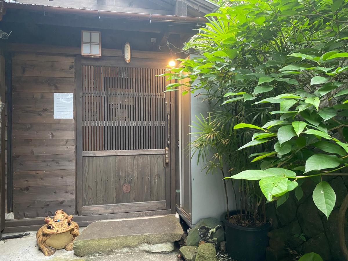 Atami Ikyuan 熱海一休庵 Hotel Ngoại thất bức ảnh
